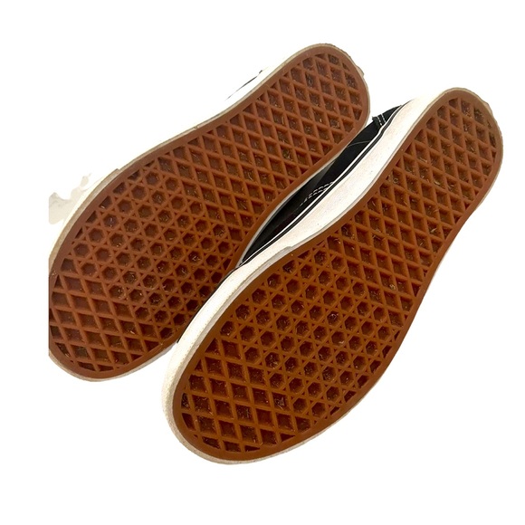 🐝 VANS Kids Old Skool • Size 6 • Like New • Black - Picture 4 of 4